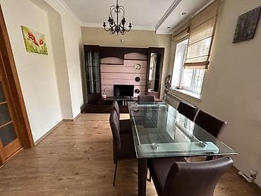 сдаю дом ахунбаева: 175 м², 5 комнат — 6