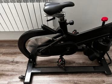 срочно продаю в связи с переездом: Профессиональный спин-байк (велотренажёр) для тренировок дома или в — 3