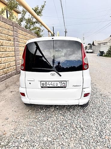 Продажа авто: Toyota Funcargo: 2003 г., 1.3 л, Автомат, Бензин, Минивэн — 7