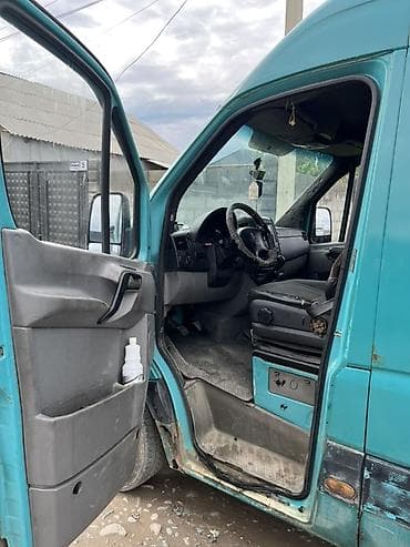 Транспорт: Жеңил жүк ташуучу унаа, Mercedes-Benz, Стандарт, 3 т, Колдонулган — 4