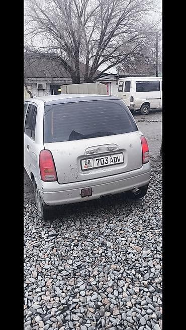 fort focus: Toyota Duet: 2002 г., 1 л, Механика, Бензин, Хэтчбэк — 3