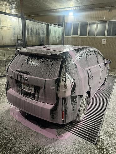 меняю на приус: Toyota Prius: 2012 г., 1.8 л, Автомат, Гибрид, Хэтчбэк — 3