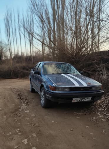 как можно купить машину в рассрочку: Mitsubishi Lancer: 1991 г., 1.3 л, Механика, Бензиновая, Седан — 1