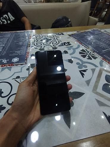 iphone 16 pro: Poco X4 Pro 5G, 256 ГБ, цвет - Желтый, 2 SIM — 2
