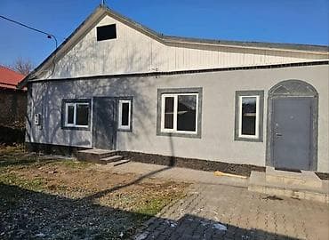 Срочно продаю большой кирпичный дом в селе Киргшелк отопление углем и