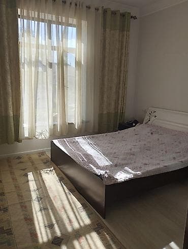 Продаётся новый дом из жженого кирпича. фундамент высокий. Участок 7