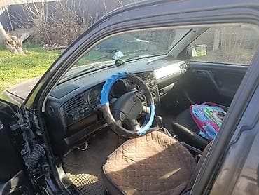 моновпрыск на гольф 3: Volkswagen Golf: 1995 г., 1.6 л, Механика, Бензин, Хэтчбэк — 10
