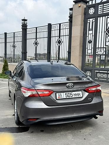 е 211: Toyota Camry: 2019 г., 2.5 л, Автомат, Бензин, Седан — 8