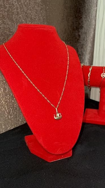 жемчуг колье: Золотые цепочки и кулон - Тонкие изящные цепочки из желтого золота — 2