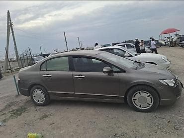 byd e7: Honda Civic: 2007 г., 1.3 л, Вариатор, Гибрид, Седан — 3
