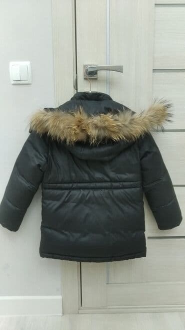 кросовки роликовые: Зимняя обувь и куртка на мальчика 6-7 лет в отличном состоянии, куртка — 6