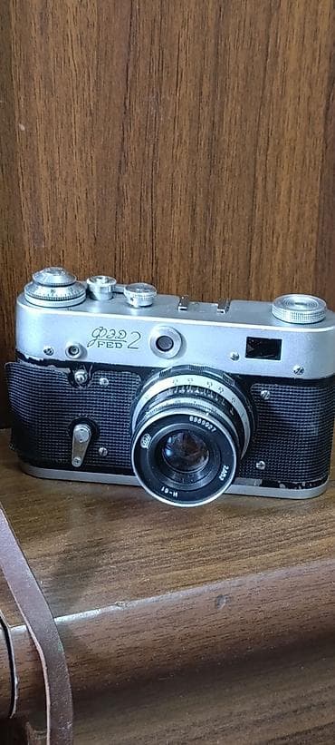бу эмеректер: Фотоаппараты советские винтажные цена 2500с/шт.часы настольные цена — 1