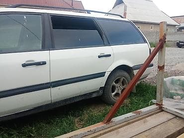 Продажа авто: Volkswagen Passat: 1995 г., Механика — 5