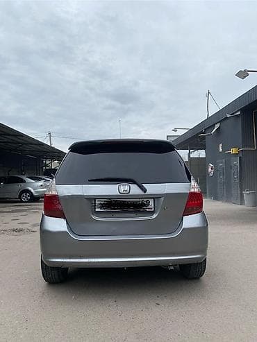 suzuki lets: Honda Fit: 2002 г., 1.5 л, Вариатор, Бензин, Хэтчбэк — 4