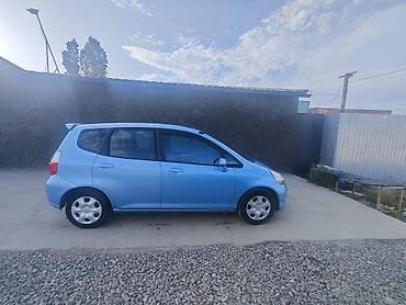 авто в кыргыстане: Honda Fit: 2003 г., 1.5 л, Вариатор, Бензин, Хэтчбэк — 1