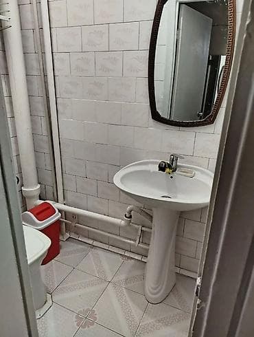 3: 3 комнаты, 70 м², Аламедин-1 мкр 106 серия, 6 этаж, Старый ремонт — 1