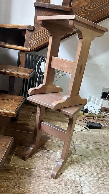 Тумбалар: Табуретки из Ореха оочень долговечные по 1500 — 1