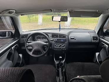 k3 ve: Volkswagen Vento: 1997 г., Механика, Бензин, Седан — 9