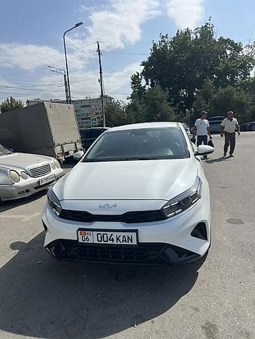 даф 106 2019: Kia Cerato: 2021 г., 1.6 л, Автомат, Бензин, Седан — 1