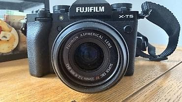 продаю фотоаппарат: Продаю свой творческий сет Fujifilm. Срочно. — Fujifilm X-T5 — — 1
