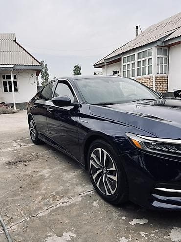 фит фит: Honda Accord: 2018 г., 2 л, Гибрид, Седан — 3