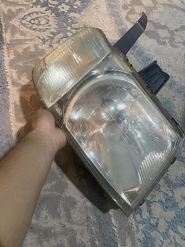 Передняя правая фара Honda Б/у at lalafo.kg Передняя правая фара Honda Б/у