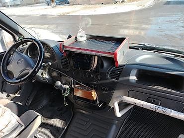 mercedes c class: Автобус, Mercedes-Benz — 5