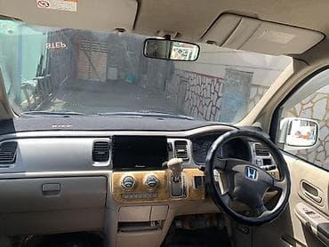 лобовой степ: Honda Stepwgn: 2002 г., 0.2 л, Автомат, Бензин, Минивэн — 7