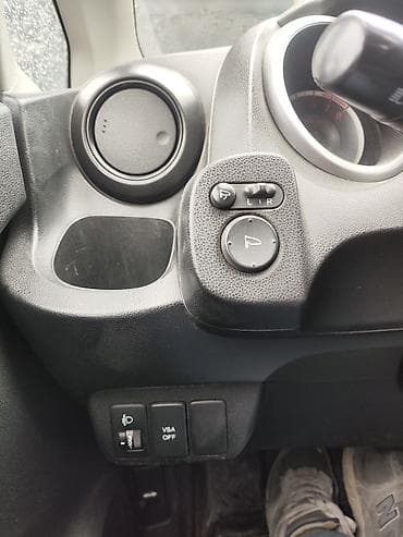 bmw 2 5: Honda Jazz: 2009 г., 1.4 л, Автомат, Бензин, Хэтчбэк — 7