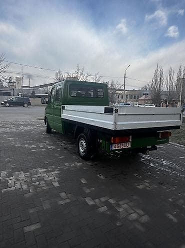 рул мерс 124: Жеңил жүк ташуучу унаа, Mercedes-Benz, Дубль, 1ге чейин т, Колдонулган — 3