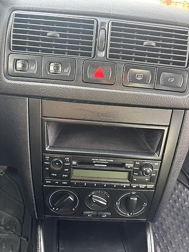 капот голф: Volkswagen Golf: 2003 г., 1.6 л, Механика, Бензин, Хэтчбэк — 8
