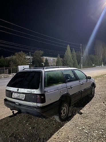 s420 1992: Volkswagen Passat Variant: 1990 г., Универсал — 1