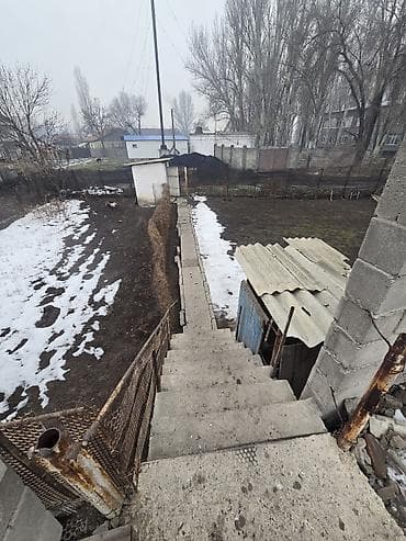 продаю дом в балыкчы: Дом, 65 м², 3 комнаты, Собственник — 8