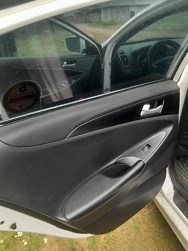 притера: Hyundai Sonata: 2014 г., Автомат, Бензин, Седан — 7