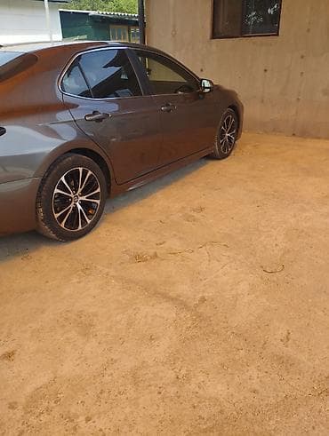camry 5: Toyota Camry: 2019 г., 2.5 л, Автомат, Бензин, Седан — 3