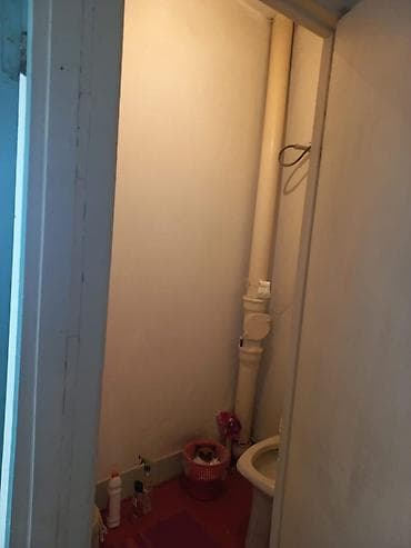 коубный дом: 3 комнаты, 61 м², 105 серия, 5 этаж, Старый ремонт — 5