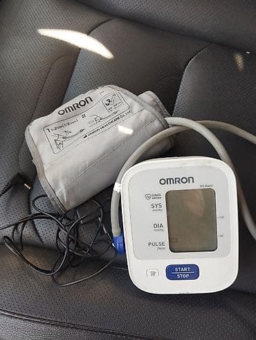 Тонометр OMRON M2 Basic (автоматический, на плечо) - Измерение