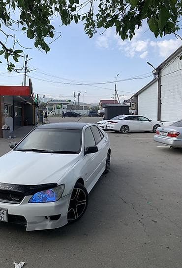 Toyota Altezza: 2003 г., 2 л, Автомат, Бензин, Седан