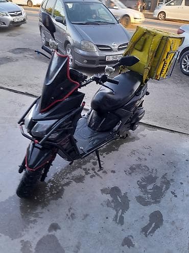 Тип скутера 150 куб. см, Бензин, Б/у