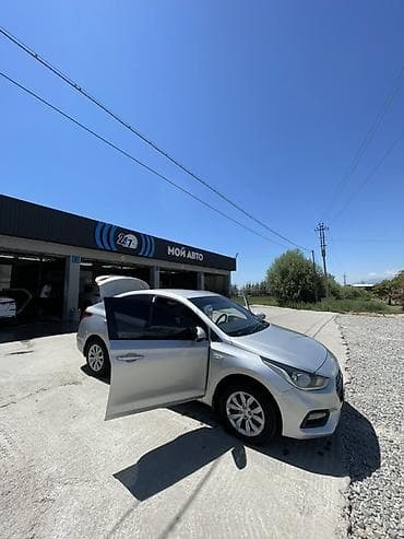 саляри: Hyundai Solaris: 2018 г., 1.4 л, Автомат, Бензин, Седан — 2