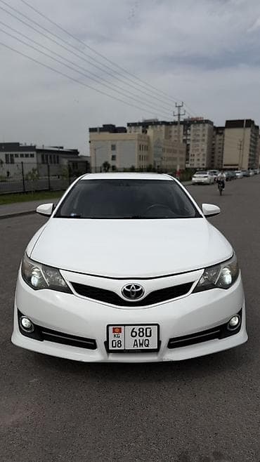 Toyota Camry: 2012 г., 2.5 л, Автомат, Бензин, Седан