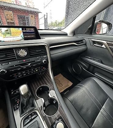 Lexus: Lexus RX: 2018 г., 3.5 л, Автомат, Гибрид, Кроссовер — 4