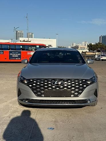 Hyundai Grandeur: 2020 г., Седан — 1
