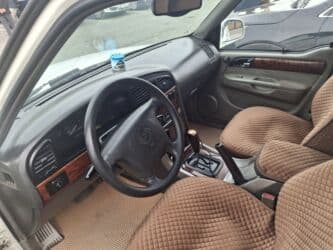 корейский мопед: Ssangyong Musso: 2002 г., Автомат, Внедорожник — 5