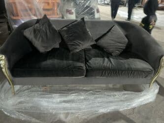 книжные шкафы и полки: Прямой диван, Б/у, Двухместный — 1