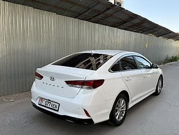 Hyundai Sonata: 2017 г., 2 л, Автомат, Бензин, Седан — 3