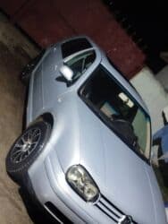 продажа подержанных автомобилей: Volkswagen Golf V: 2000 г., 2 л, Механика, Бензин, Хэтчбэк — 2