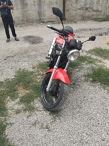 Унаа: Классикалык Honda, 125 куб. см, Бензин, Чоңдор үчүн, Колдонулган — 1