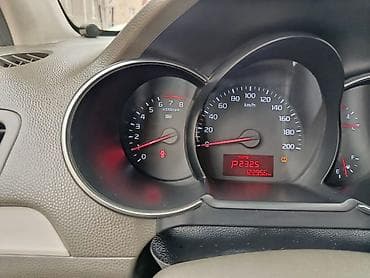 kia morning 2014: Kia Morning: 2016 г., 1 л, Автомат, Бензин, Хэтчбэк — 9