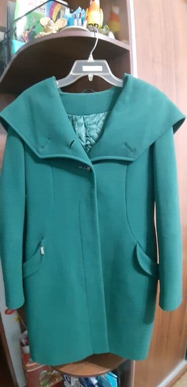 одежда оптом дордой: Пальто, Кромби, Осень-весна, Кашемир, По колено, С поясом, С капюшоном, Приталенная модель, S, M — 7